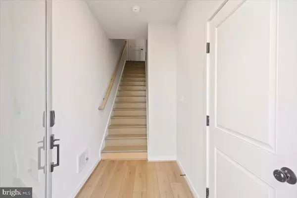 Alexandria, VA 22304,4918 CUMBERLAND ST