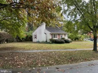 Bethesda, MD 20817,8917 SENECA LN