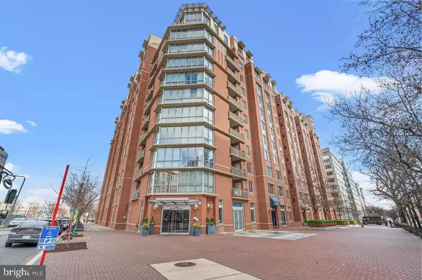 1000 NEW JERSEY AVE SE #528, Washington, DC 20003