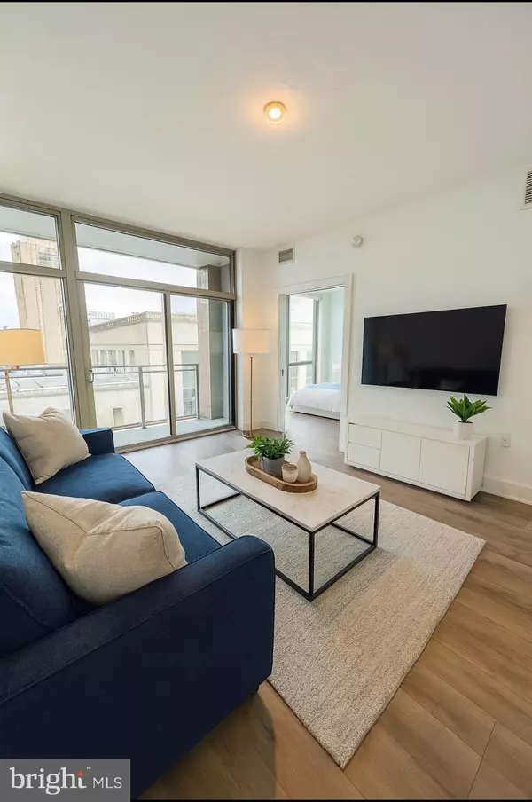 88 V ST SW #713, Washington, DC 20024