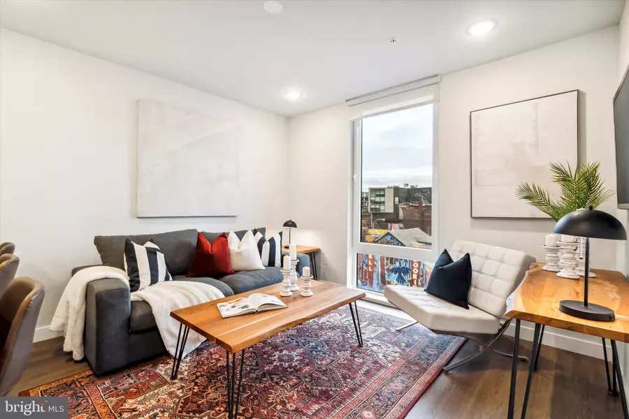 1102 GERMANTOWN AVE #203, Philadelphia, PA 19123