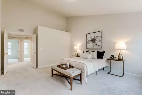 Dumfries, VA 22025,17442 BAYOU BEND CIR