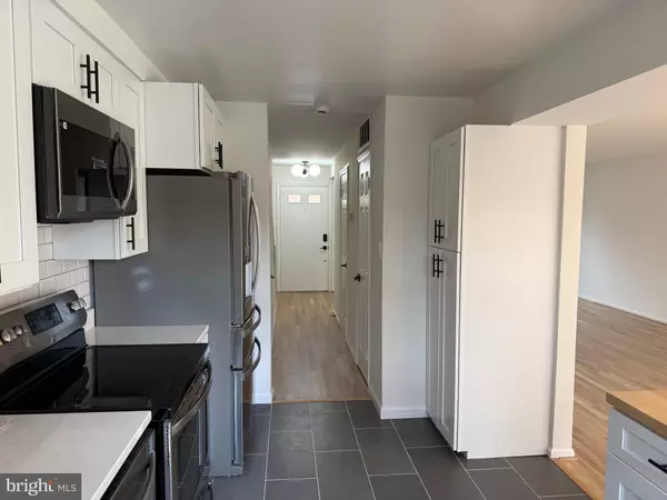 Springfield, VA 22151,5257 LEESTONE CT