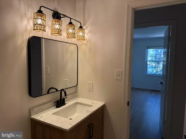 Springfield, VA 22151,5257 LEESTONE CT