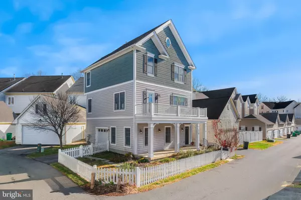 Gaithersburg, MD 20878,528 MARKET MEWS E