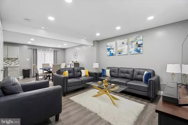 Philadelphia, PA 19150,8319 WOOLSTON AVE