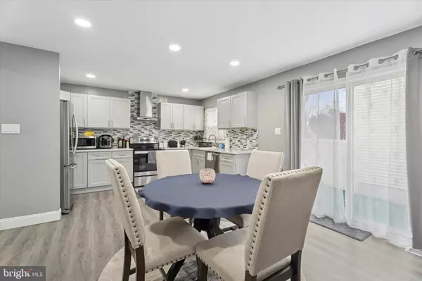 Philadelphia, PA 19150,8319 WOOLSTON AVE