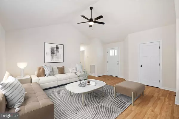 Colonial Beach, VA 22443,62 ROSE WAY