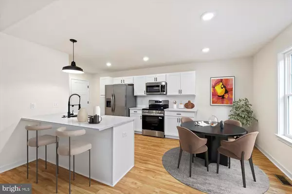 Colonial Beach, VA 22443,62 ROSE WAY