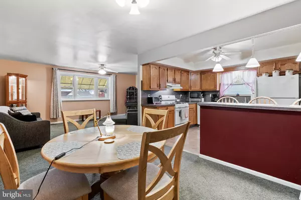 Philadelphia, PA 19114,9312 EDMUND ST