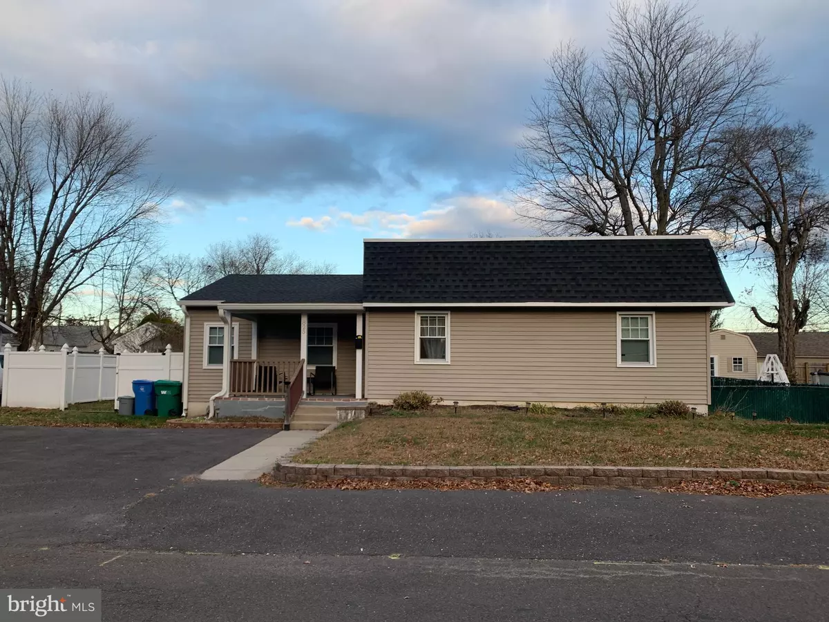 Croydon, PA 19021,825 TULIP AVE