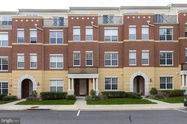 22675 BEACON CREST TER, Brambleton, VA 20148