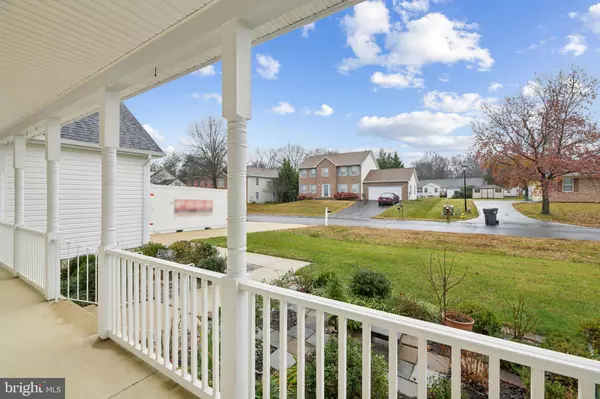 Waldorf, MD 20603,2797 DESERT SUN CT