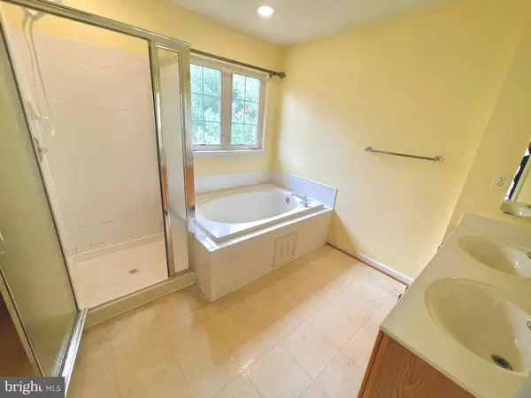 Frederick, MD 21701,6101 NEWPORT TERRACE