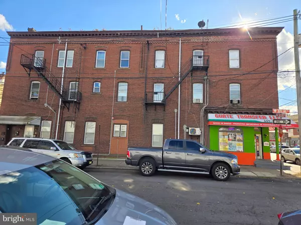 1100 CHESTNUT AVE, Trenton, NJ 08611