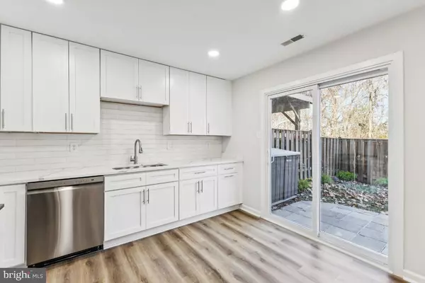 Manassas, VA 20109,7398 BARBADOS LN