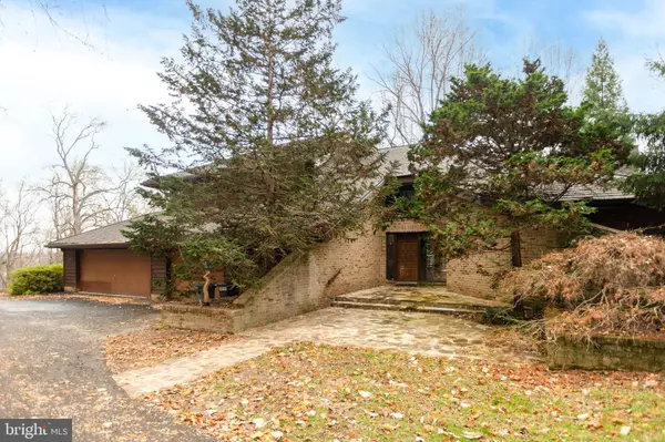 6 CHRIS ELIOT CT, Cockeysville, MD 21030