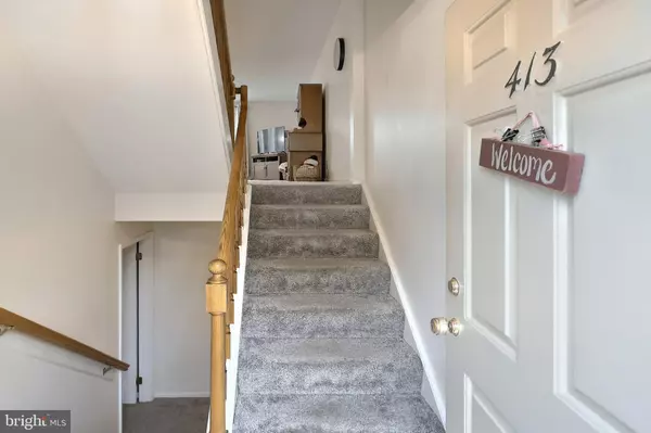 York, PA 17404,413 WELDON DR #413