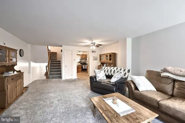 York, PA 17404,413 WELDON DR #413