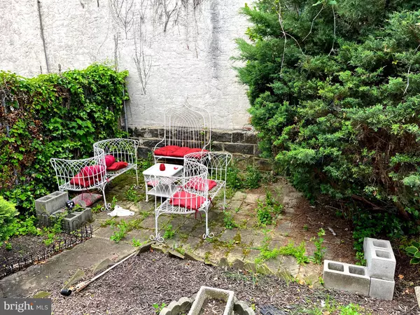 Philadelphia, PA 19139,226 S 49TH ST