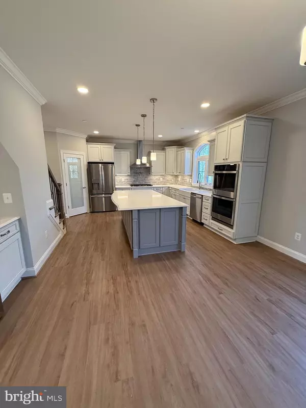 La Plata, MD 20646,7927 WILLIAM SMALLWOOD COURT