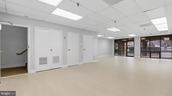 Mclean, VA 22101,Address not disclosed