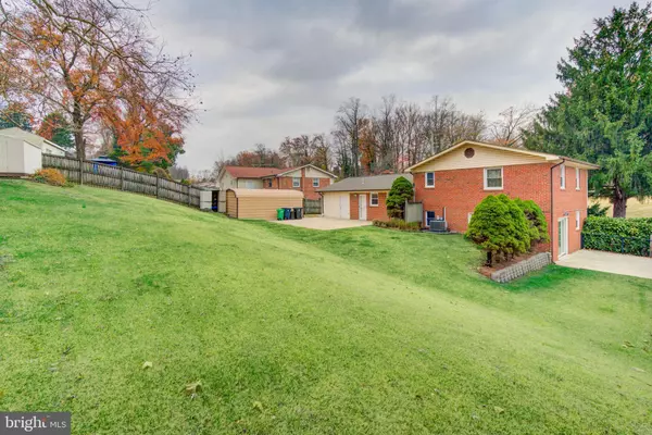 Temple Hills, MD 20748,6602 TEMPLE HILL RD