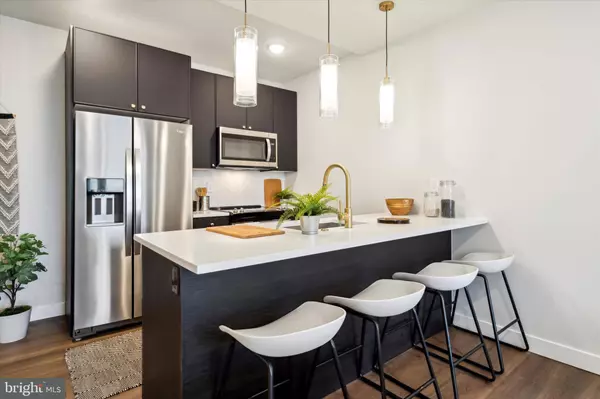 Philadelphia, PA 19123,1102 GERMANTOWN AVE #510