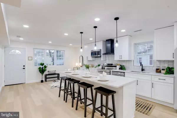 Baltimore, MD 21226,7925 E END DR