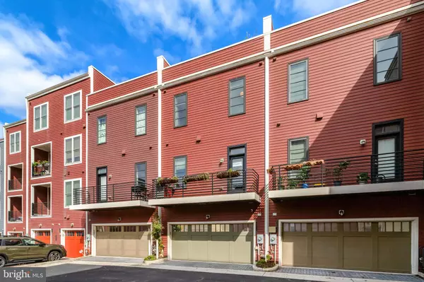 Alexandria, VA 22301,2004 POTOMAC AVE