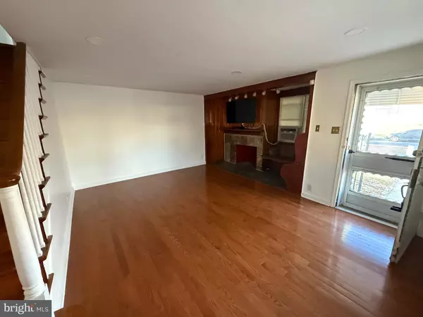 Upper Darby, PA 19082,363 SHERBROOK BLVD