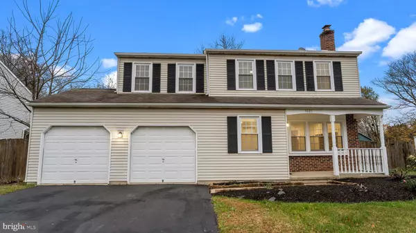 5625 CRICKET LN, Bensalem, PA 19020