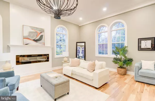 Kensington, MD 20895,11921 CORONADA PL