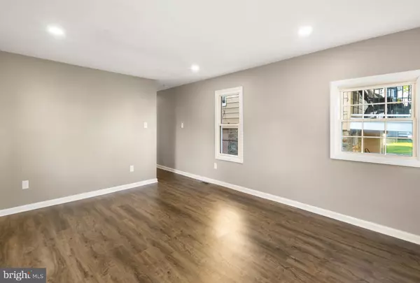 Penns Grove, NJ 08069,113 N BROAD ST