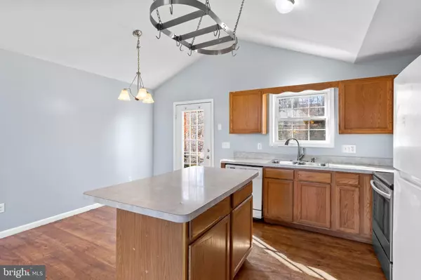 Martinsburg, WV 25404,386 MOONLIGHT LN