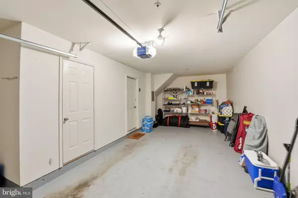 Fairfax, VA 22030,4349 HACKNEY COACH LN #158