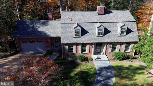 Williamsburg, VA 23185,124 LAKE DR