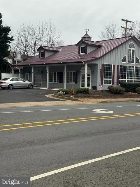 211 W EVANS ST, Culpeper, VA 22701