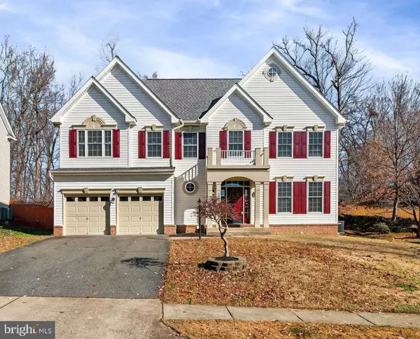 3313 LADY CATHERINE CIR, Triangle, VA 22172
