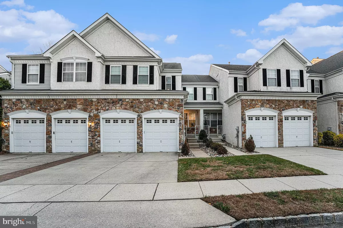 Marlton, NJ 08053,56 WEAVER DR