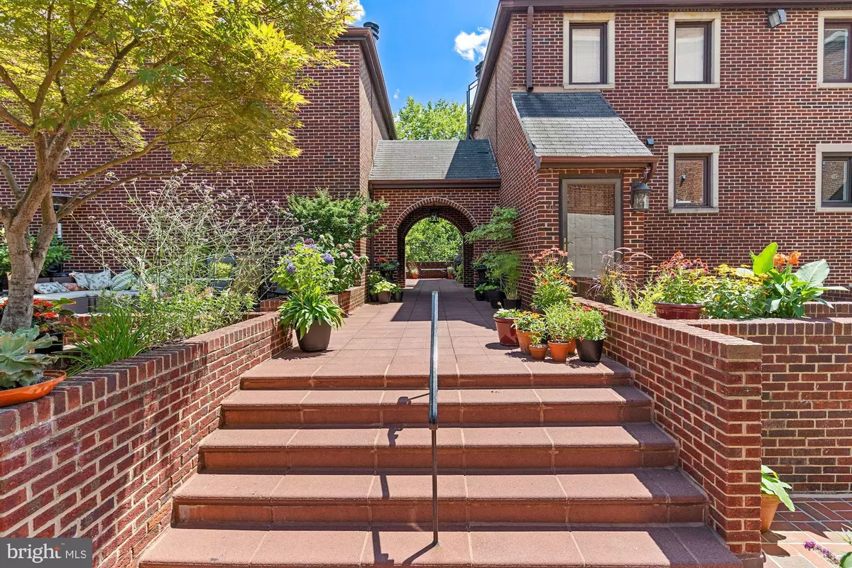 Washington, DC 20009,1715 15TH ST NW #41