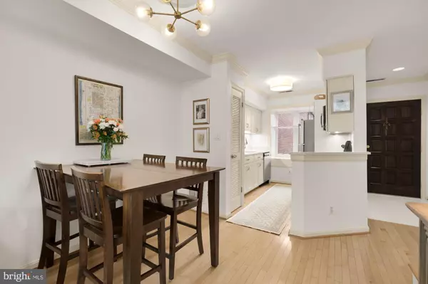 Washington, DC 20009,1715 15TH ST NW #41