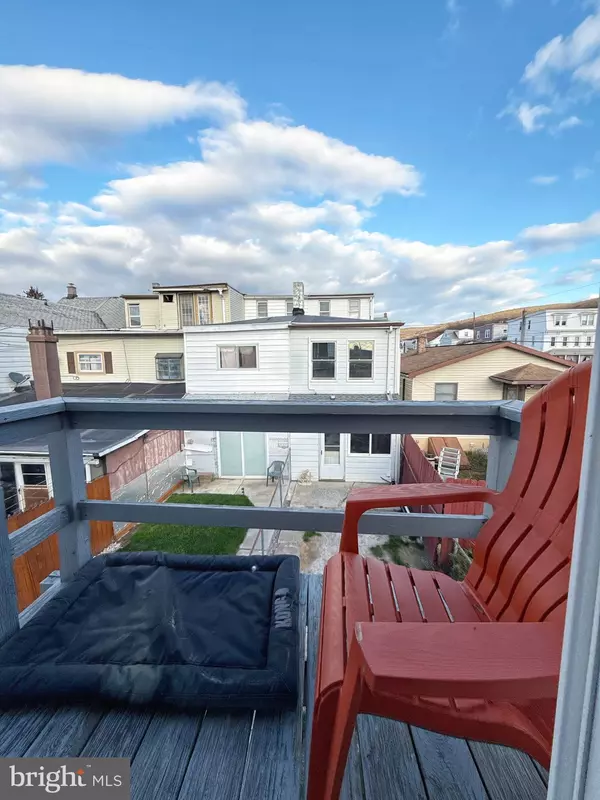 Mount Carmel, PA 17851,145 S LEMON ST