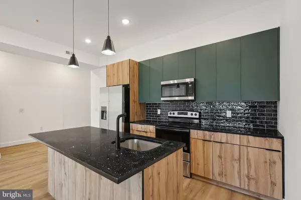 Philadelphia, PA 19122,2138 N 9TH ST #3