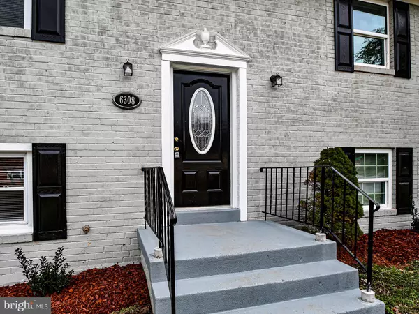 Temple Hills, MD 20748,6308 LARWIN DR #(MAIN LEVEL)