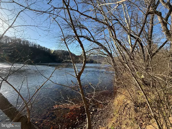 Front Royal, VA 22630,1778 T BIRD DR