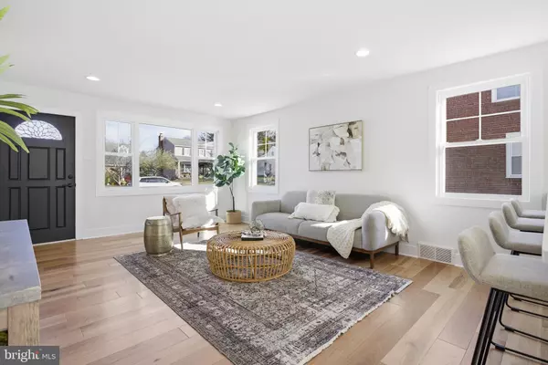 Springfield, PA 19064,338 WAYNE AVE