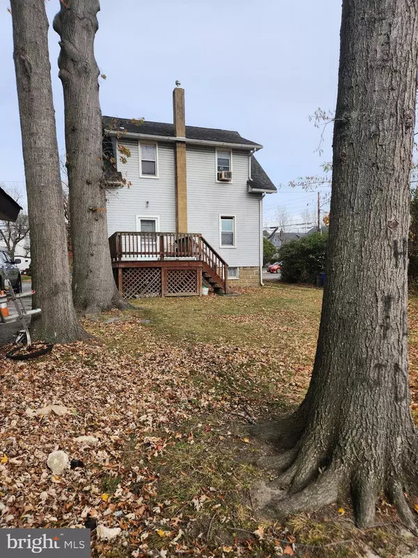 Woodbury, NJ 08096,17 WATKINS AVE