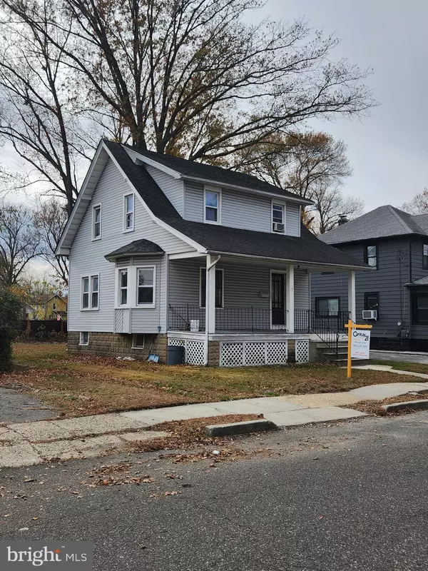 Woodbury, NJ 08096,17 WATKINS AVE