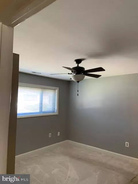 Lindenwold, NJ 08021,37 CHISWICK DR